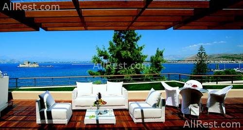 Amphitryon Hotel 21